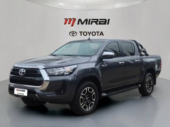 TOYOTA HILUX 2.8 D-4D TURBO DIESEL CD SRV 4X4 AUTOMÁTICO TOYOTA HILUX 2.8 D-4D TURBO DIESEL CD SRV 4X4 AUTOMÁTICO